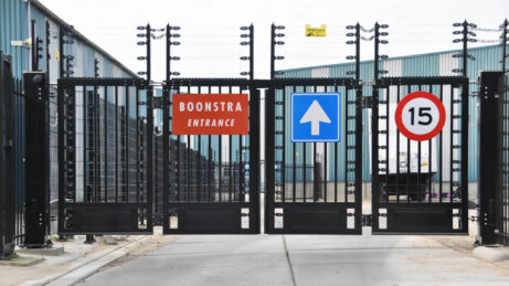 Vouwpoort-met-active-fence-abchekwerk.jpg